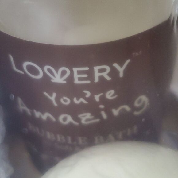 LOVERY Bath and Spa Birthday Gift Set - Picture 10 of 14